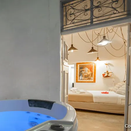 Santorini Paradise Cave Apartmán *