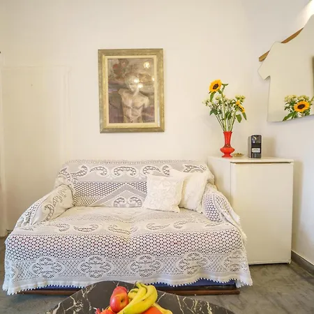 Santorini Paradise Cave