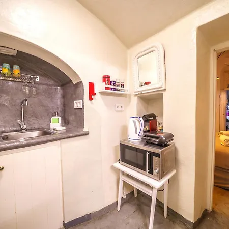 아파트 산토리니 파라다이스 케이브 하우스 *