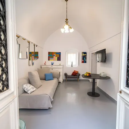 Santorini Paradise Cave Apartment *