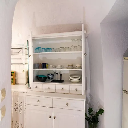 Santorini Paradise Cave * Οία