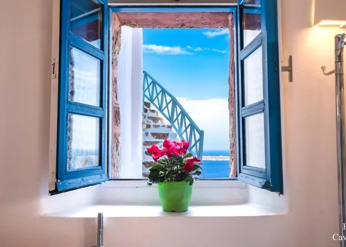 Santorini Paradise Cave Daire *