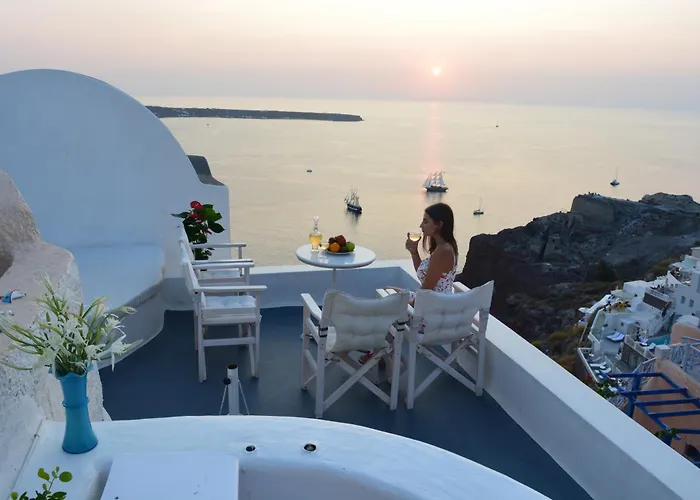 Santorini Paradise Cave