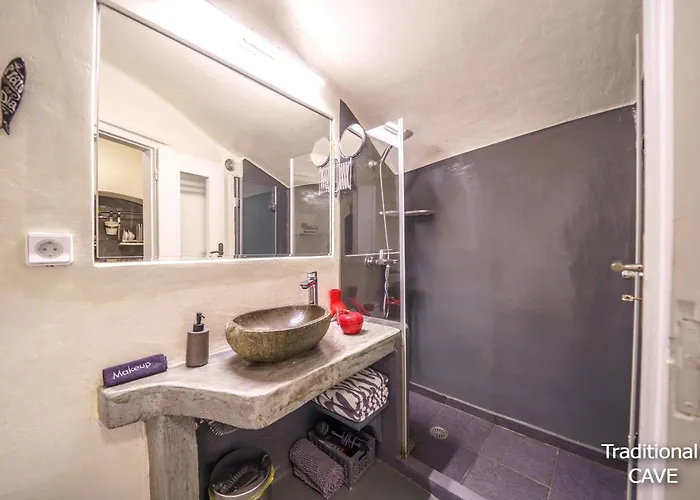 Santorini Paradise Cave *