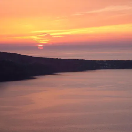 アパート サントリーニ パラダイス ケーブ ハウシズ イア