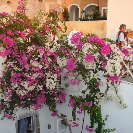 Santorini Paradise Cave Apartment