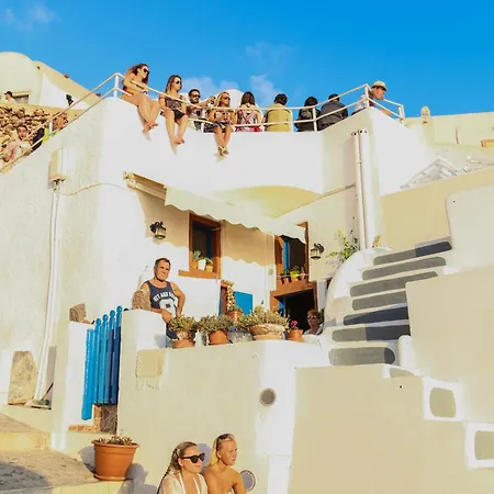 Santorini Paradise Cave Oia (Santorini)