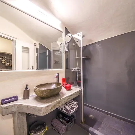 Santorini Paradise Cave *